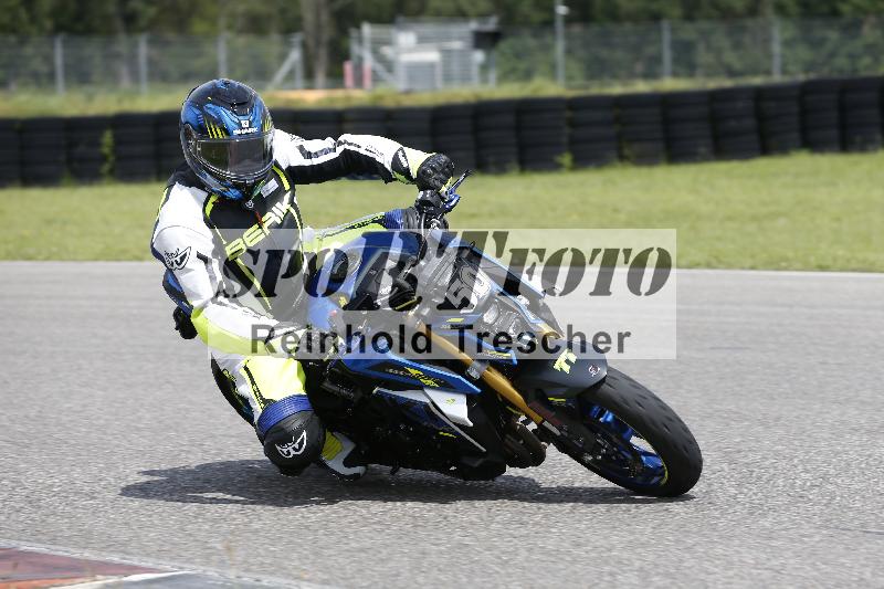 /Archiv-2024/29 12.06.2024 MOTO.CH Track Day ADR/Gruppe rot/50